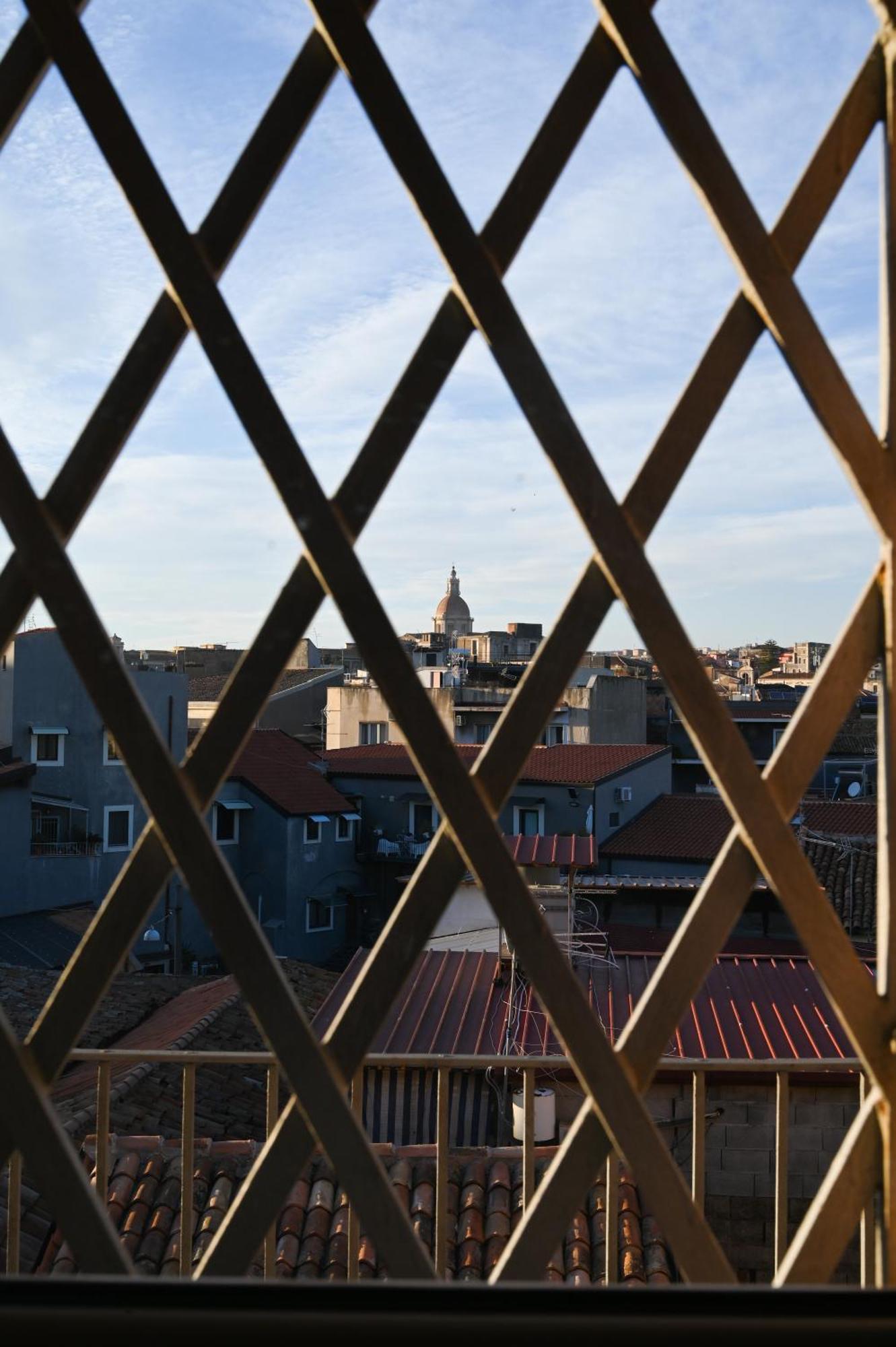 Gikla Maison Catánia Buitenkant foto